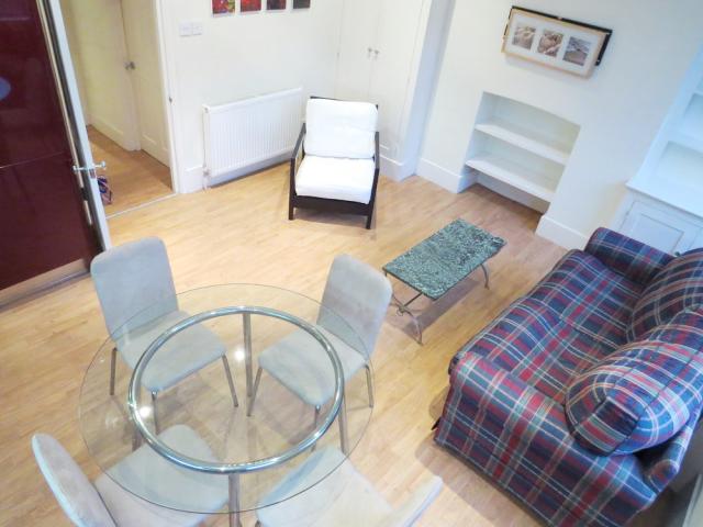 			NEW INSTRUCTION, 1 Bedroom, 1 bath, 1 reception Flat			 Minford Gardens., Brook Green/Shepherds Bush